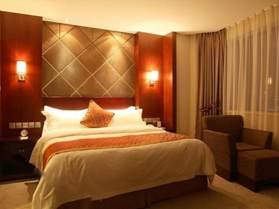 Oasis Tower 4*
