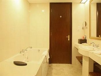 Oasis Tower Hotel Shanghai